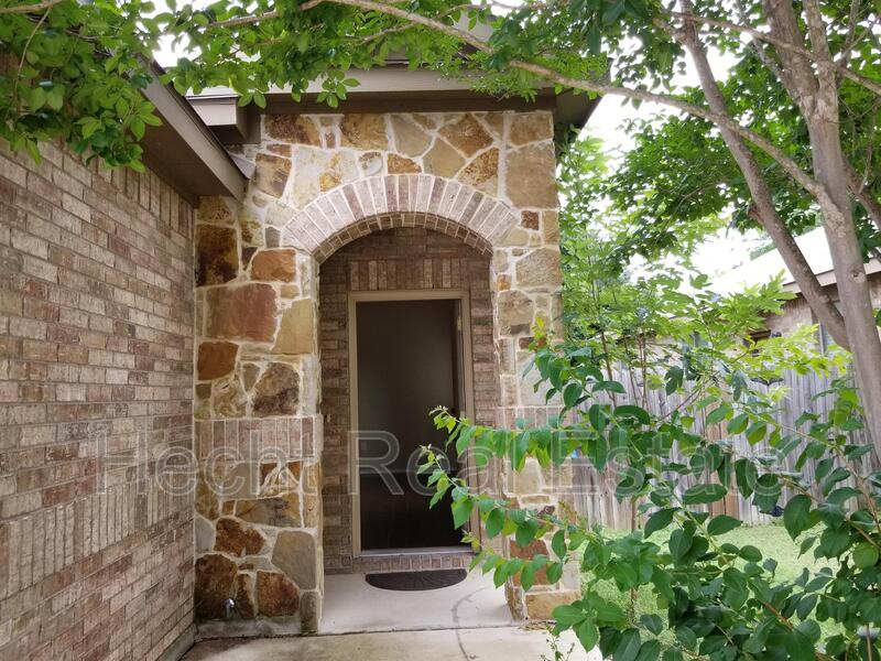 New Braunfels Condo: 1027 Brown Rock Drive - 1