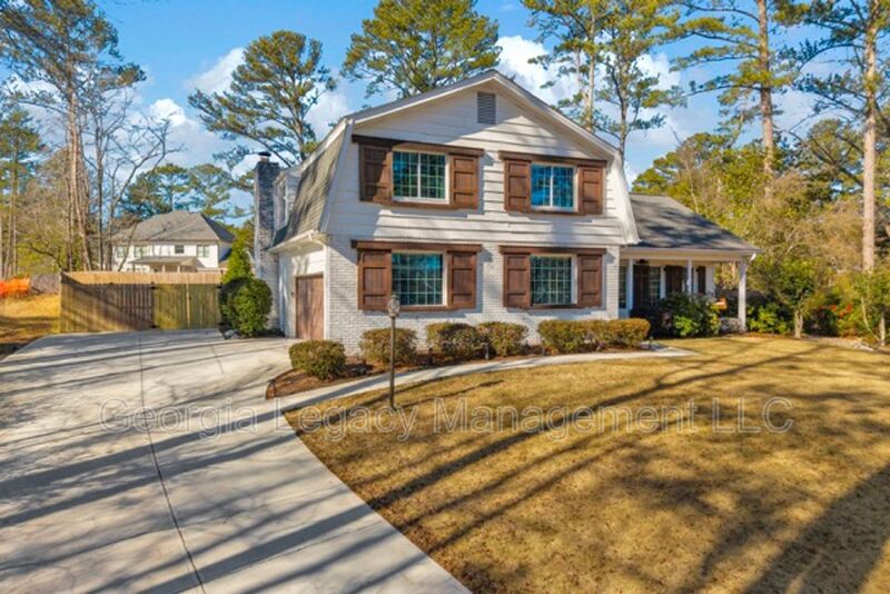 Marietta House: 4217 Cove Court