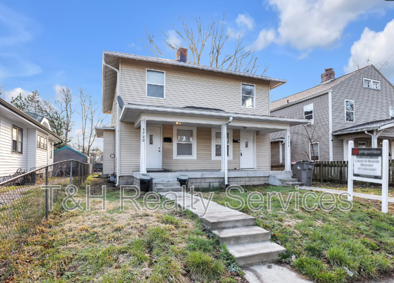 Indianapolis House: 3727 North Kenwood Avenue