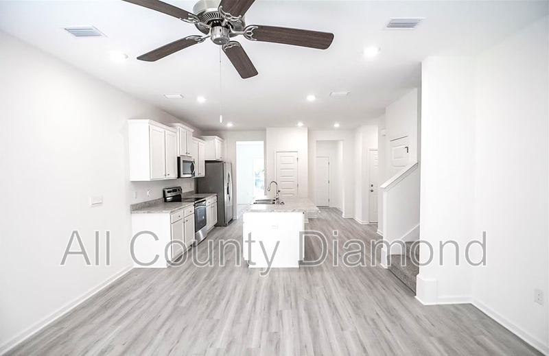 Freeport House: 30 Sandywoods Court