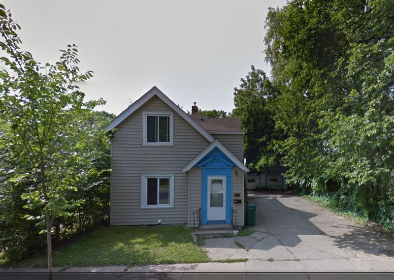 Request a Viewing for 272 Street West, Apartment 2 Tenant Turner