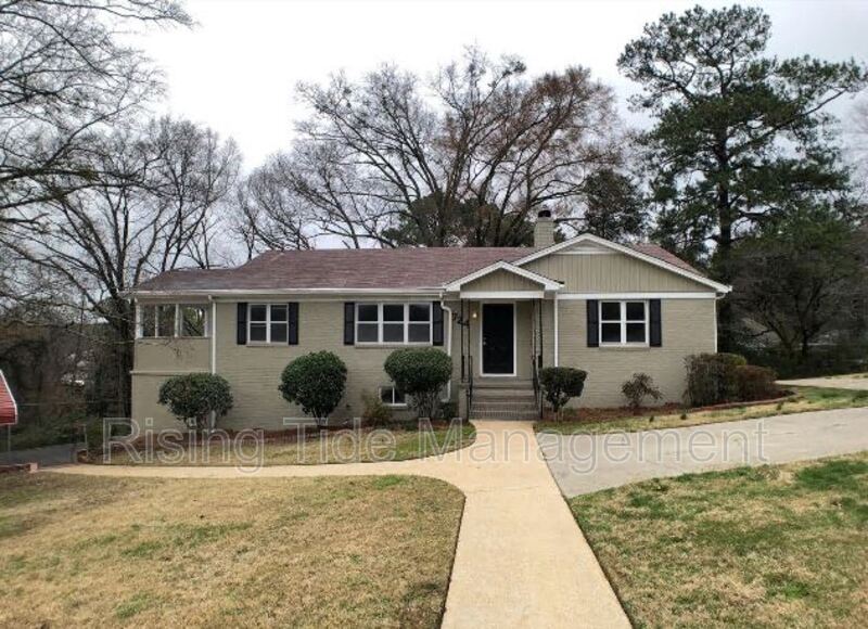 Birmingham House: 724 Self Dr