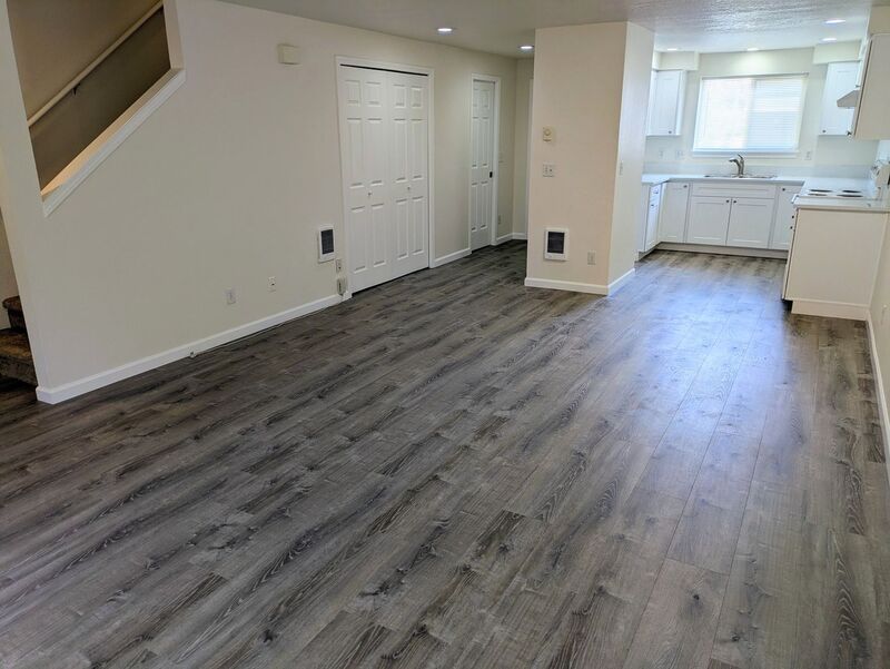 Tualatin House: 17979 SW 115th Ave