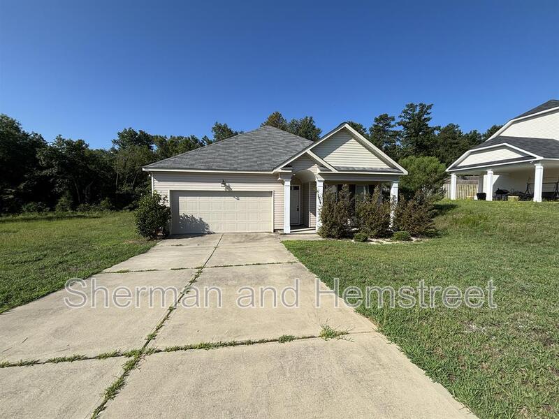 North Augusta House: 214 McDuffie Circle