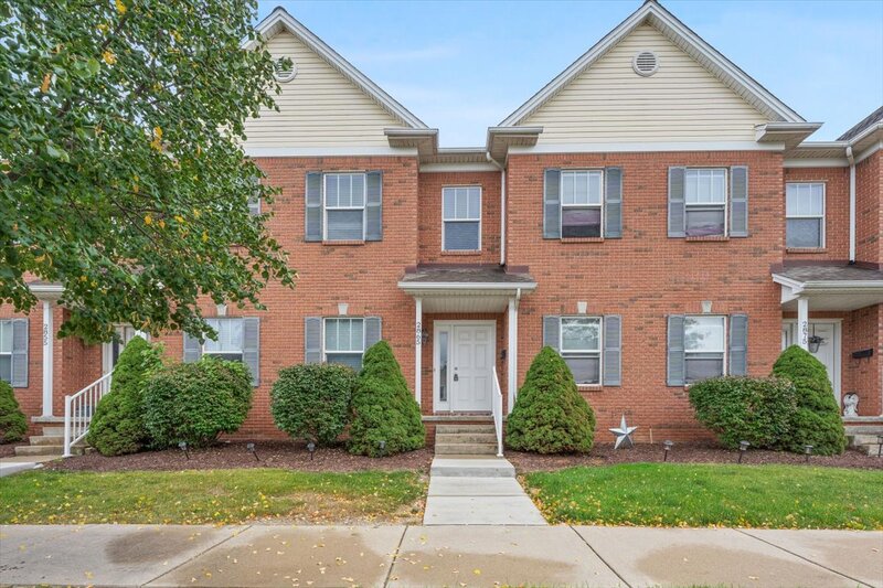 Trenton Condo: 2855, 2865, 2875, 2885 5th St. - 2885