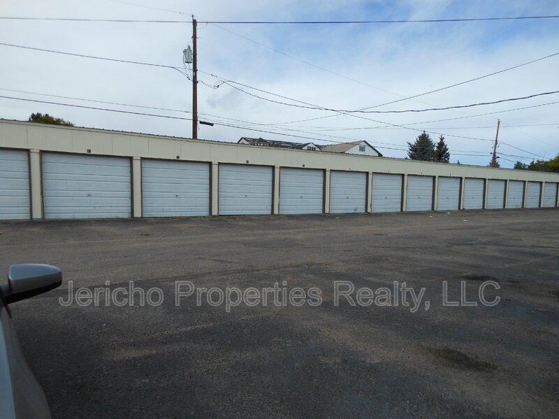 Lakewood House: 1069 S Yarrow St-# 6