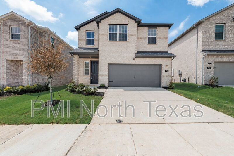 Anna House: 717 Amenduni Lane