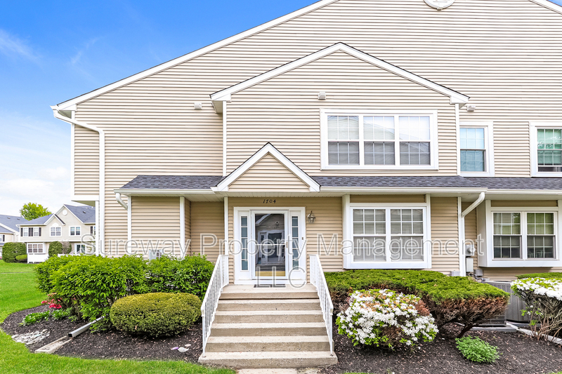 Marlton Townhome: 1704 Delancey Way