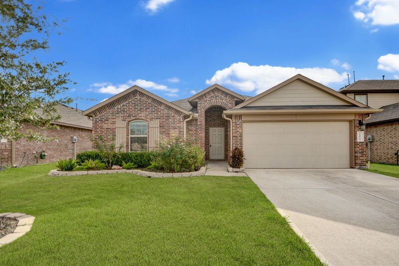 Request a Viewing for 29039 Jacobs River Drive Tenant Turner