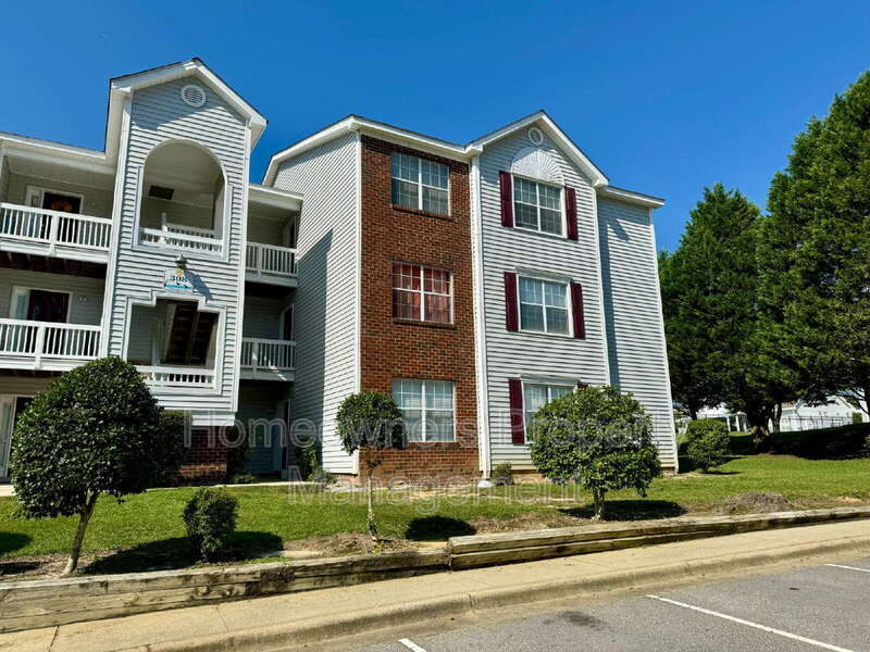 Fayetteville House: 308-4 Waterdown Dr