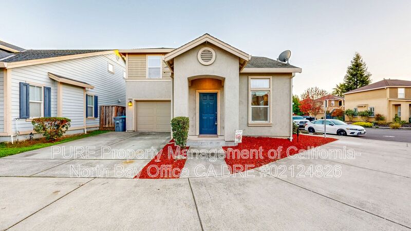 Santa Rosa House: 2024 Northfield Drive