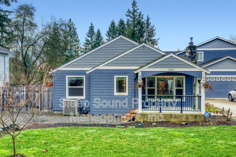 Vancouver House: 2507 NE 59th St