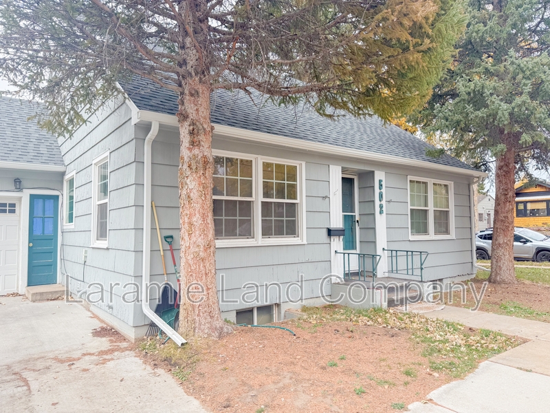 Laramie Condo: 502 & 502 1/2 South 16th - 1