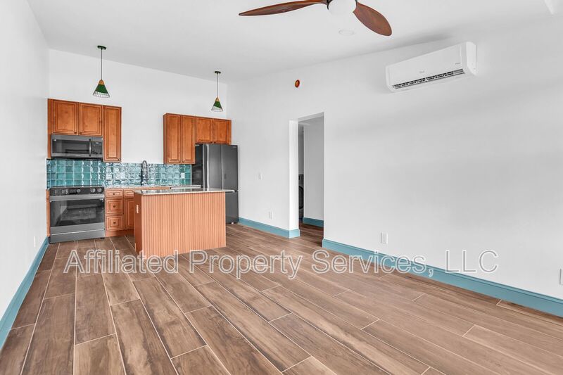 West Palm Beach House: 4011 36th Ct