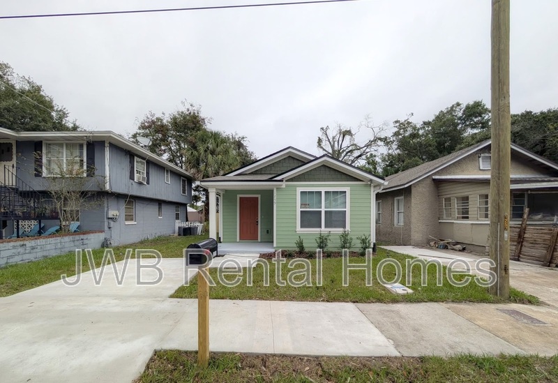 Jacksonville House: 1259 Bridier St