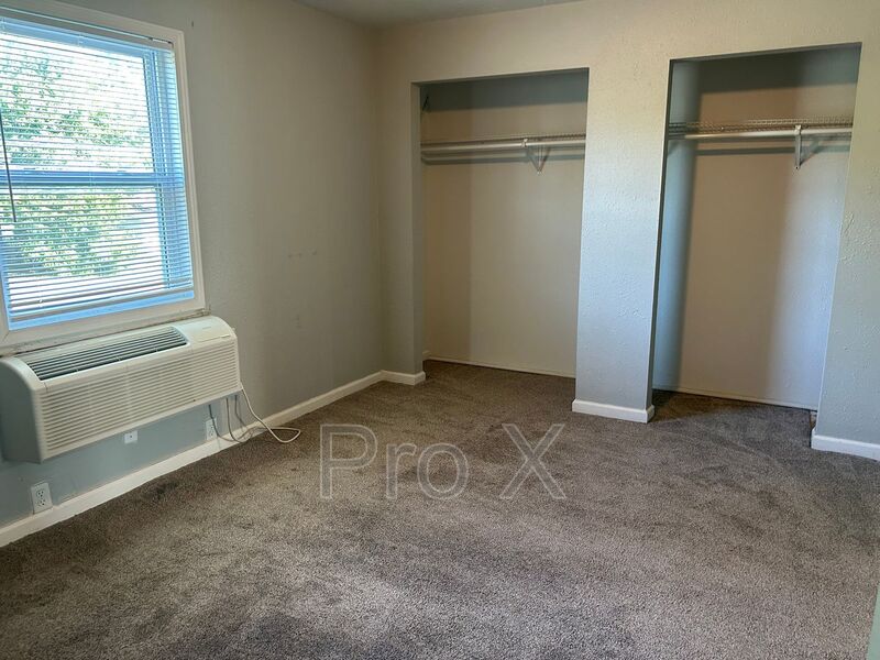 Springdale House: 403 Park St.