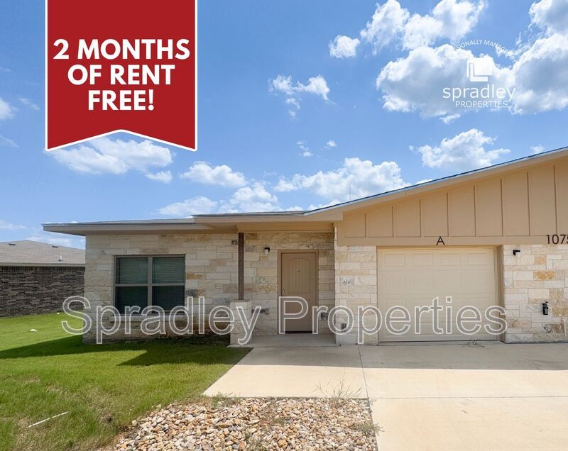 Belton Townhome: 1072A Hibiscus Dr