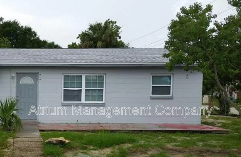 Titusville Condo: 919 Pine Street