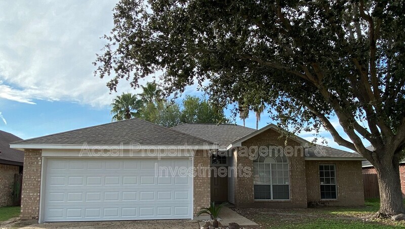 McAllen House: 6617 N. 40th
