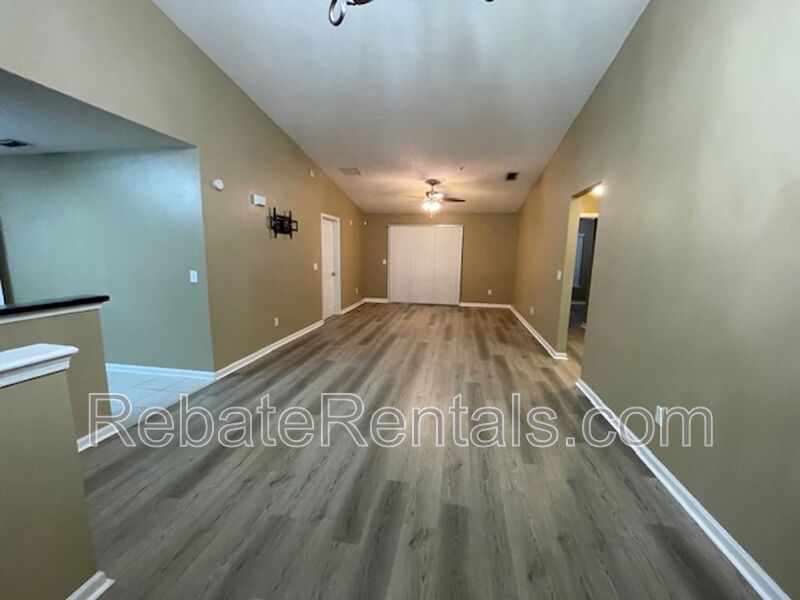 Jacksonville Condo: 8208 White Falls
