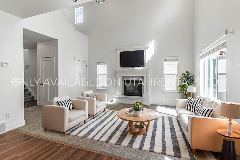 Eagle Mountain House: 4712 E Rustic Ranch Way