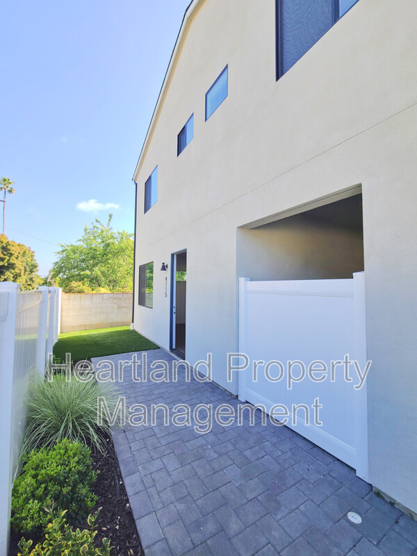 San Diego Condo: 4115 Clairemont Mesa Blvd.