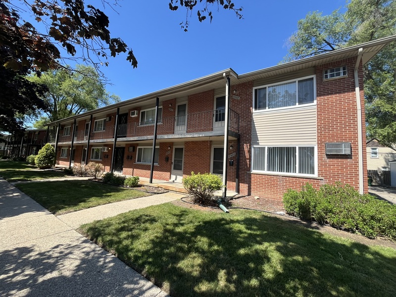 Wyandotte Condo: 3414 13th Street - 3406