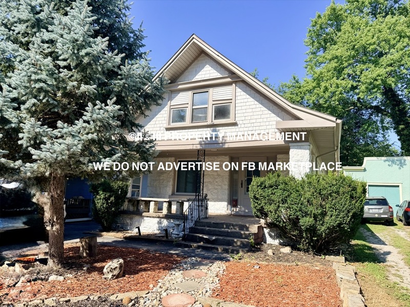 Kansas City House: 4328 Terrace Street