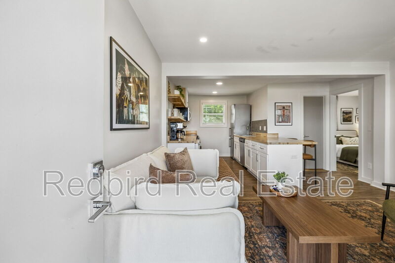 Nashville Apartment: 602 40th Ave N