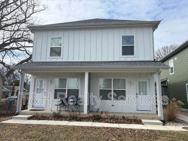Indianapolis Condo: 3903 Winthrop Avenue
