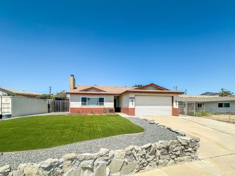 San Diego House: 6212 Potomac