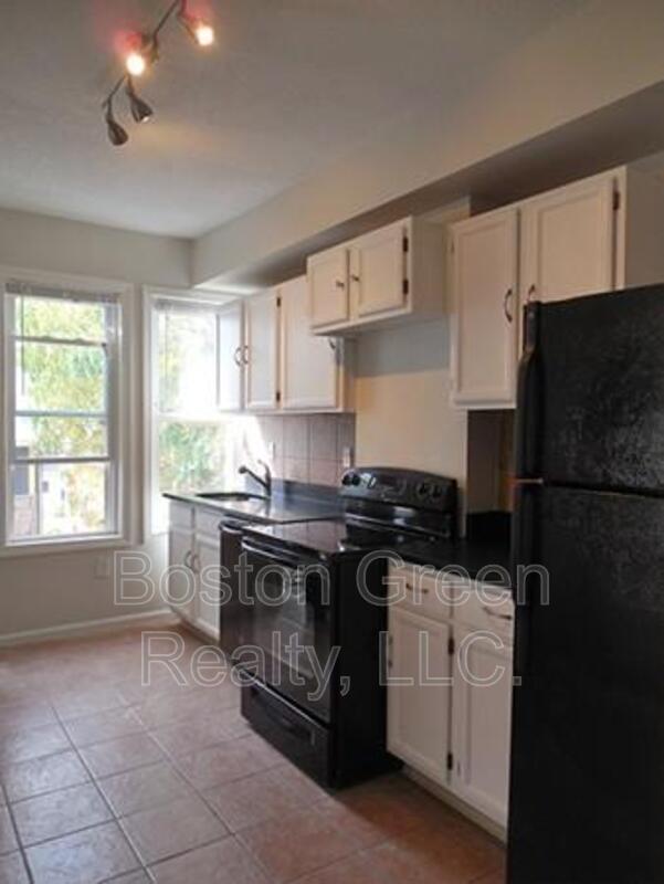 Somerville House: 50 Oliver Street