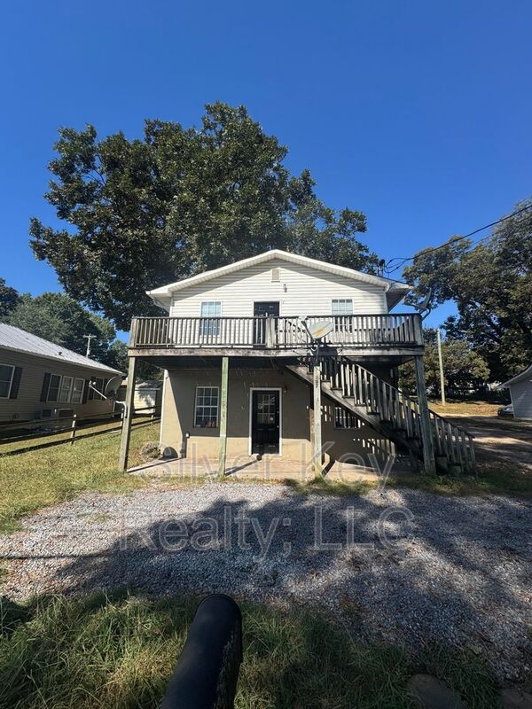 Athens Condo: 702 Eastanallee Avenue