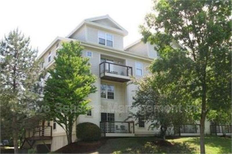 Burlington Condo: 193 Hildred Drive - 1
