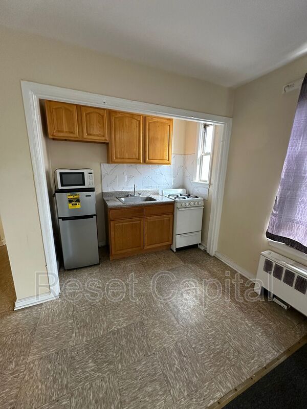 Newark Condo: 36-8 Irving Street