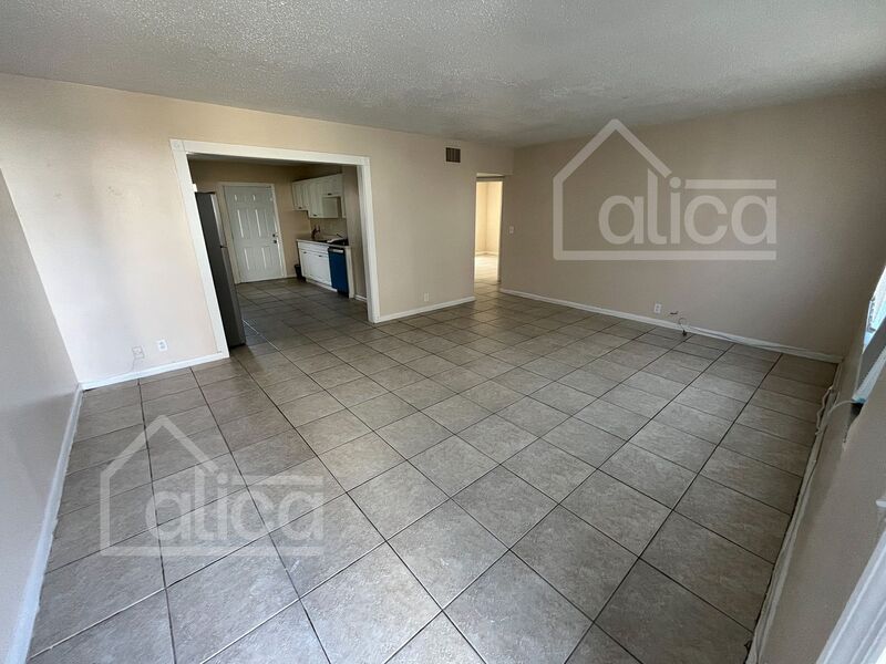 West Palm Beach Condo: 610 6th St