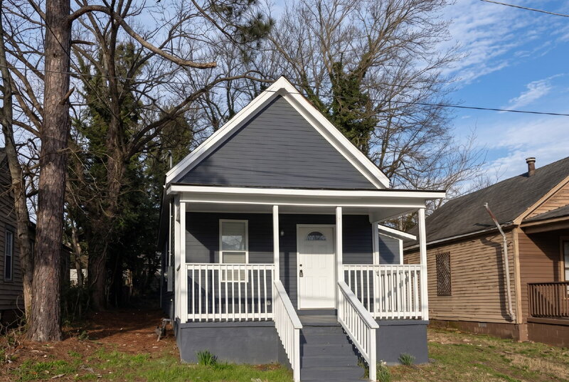 Macon House: 663 Williams Street