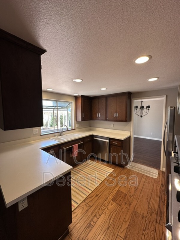 Main Rental Photo 11