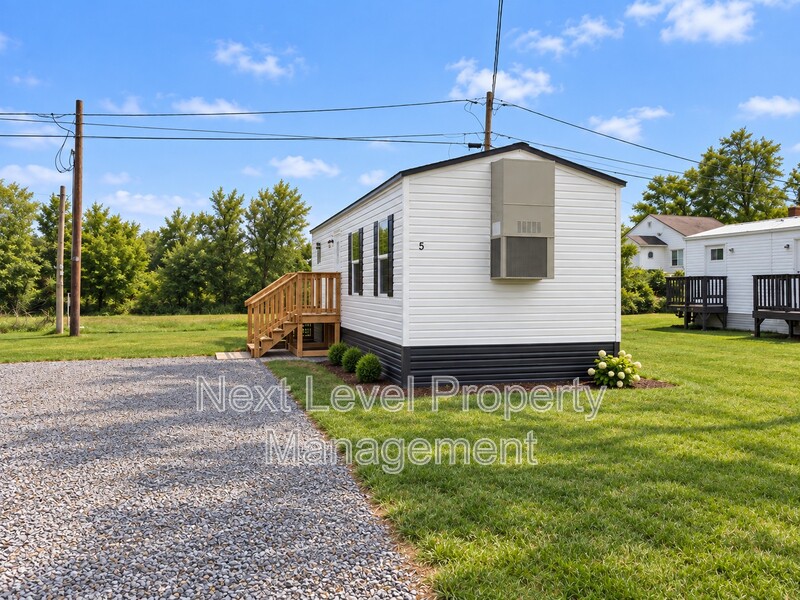 Kalispell House: 111 South Cedar Drive - 5