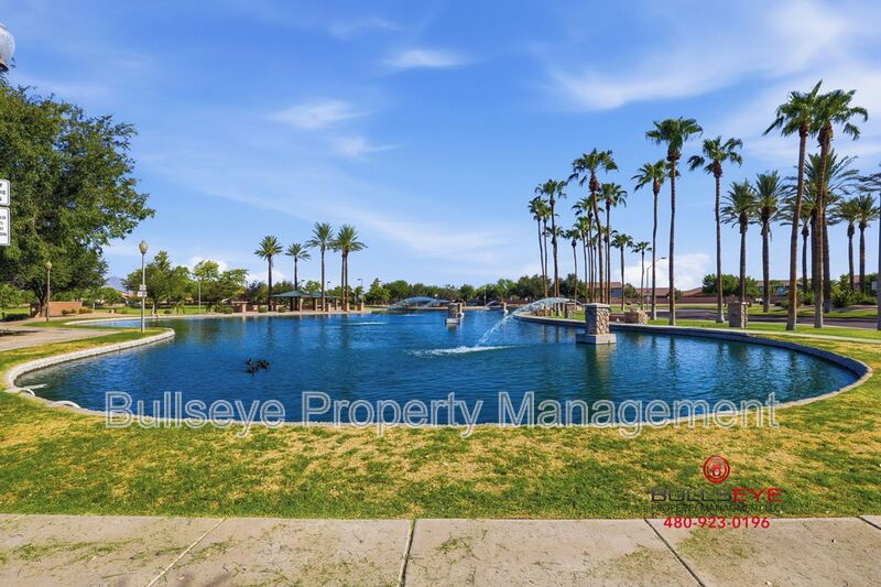 Maricopa House: 44178 W. Venture Lane