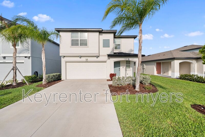 North Fort Myers House: 17404 Monte Isola Way