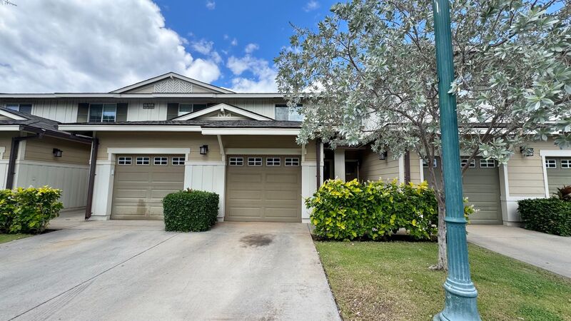 Kapolei Townhome: 92-1516 Aliinui Drive