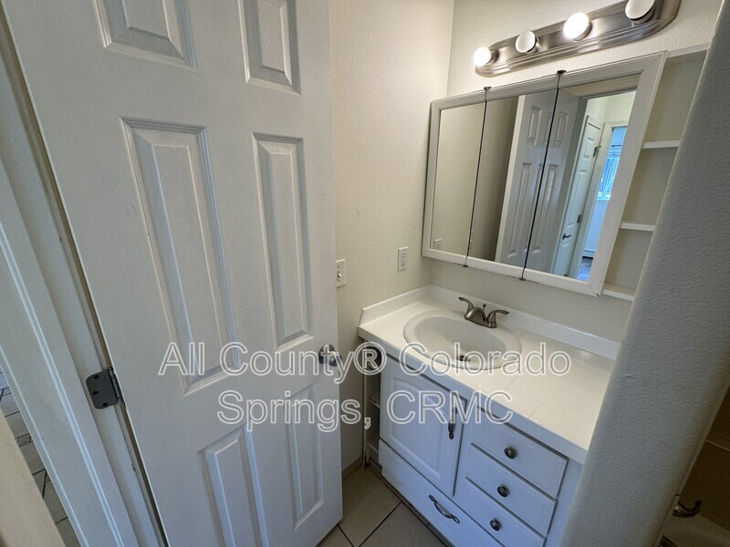 Main Rental Photo 16