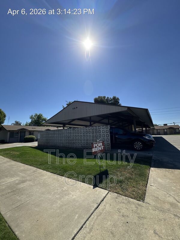 Lindsay Condo: 569 North Elmwood Ave