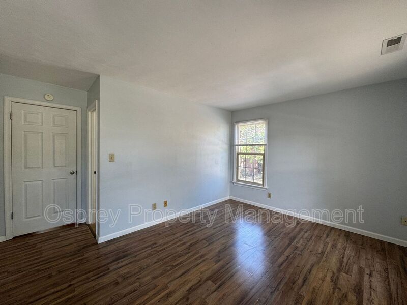 Charming 2-Bed, 2.5-Bath Home in Vibrant Norfolk   