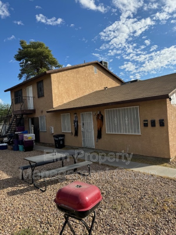 North Las Vegas Condo: 8 Britz Circle - C