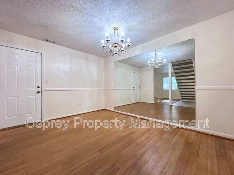 Introducing the stunning 3 Bedroom "ASK ABOUT OUR ZERO DEPOSIT" - Photo 3