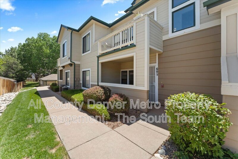 Denver Condo: 8707 E Florida Ave