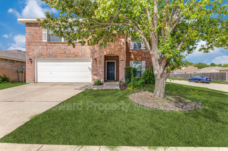 Fort Worth House: 9361 Sundial Drive