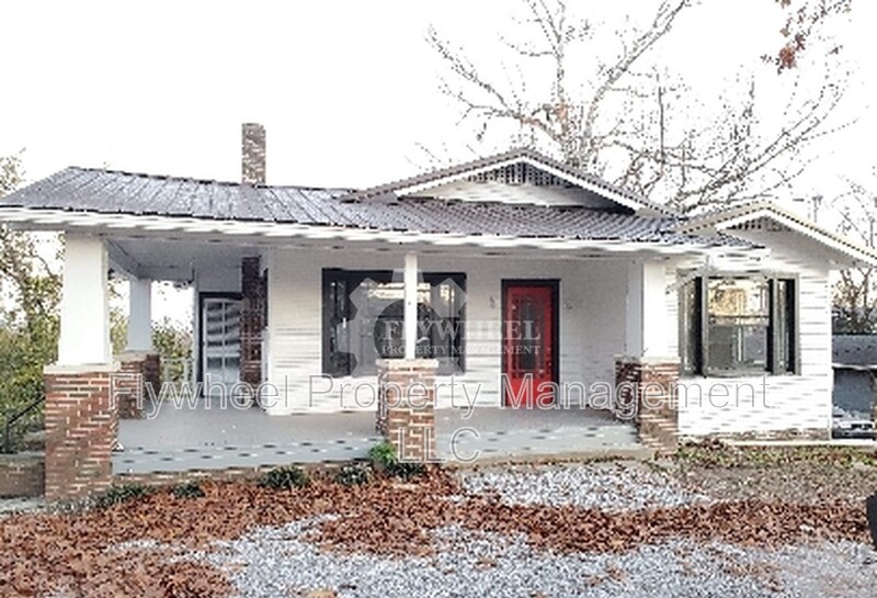 Chattanooga Condo: 910 South Crest Road - B